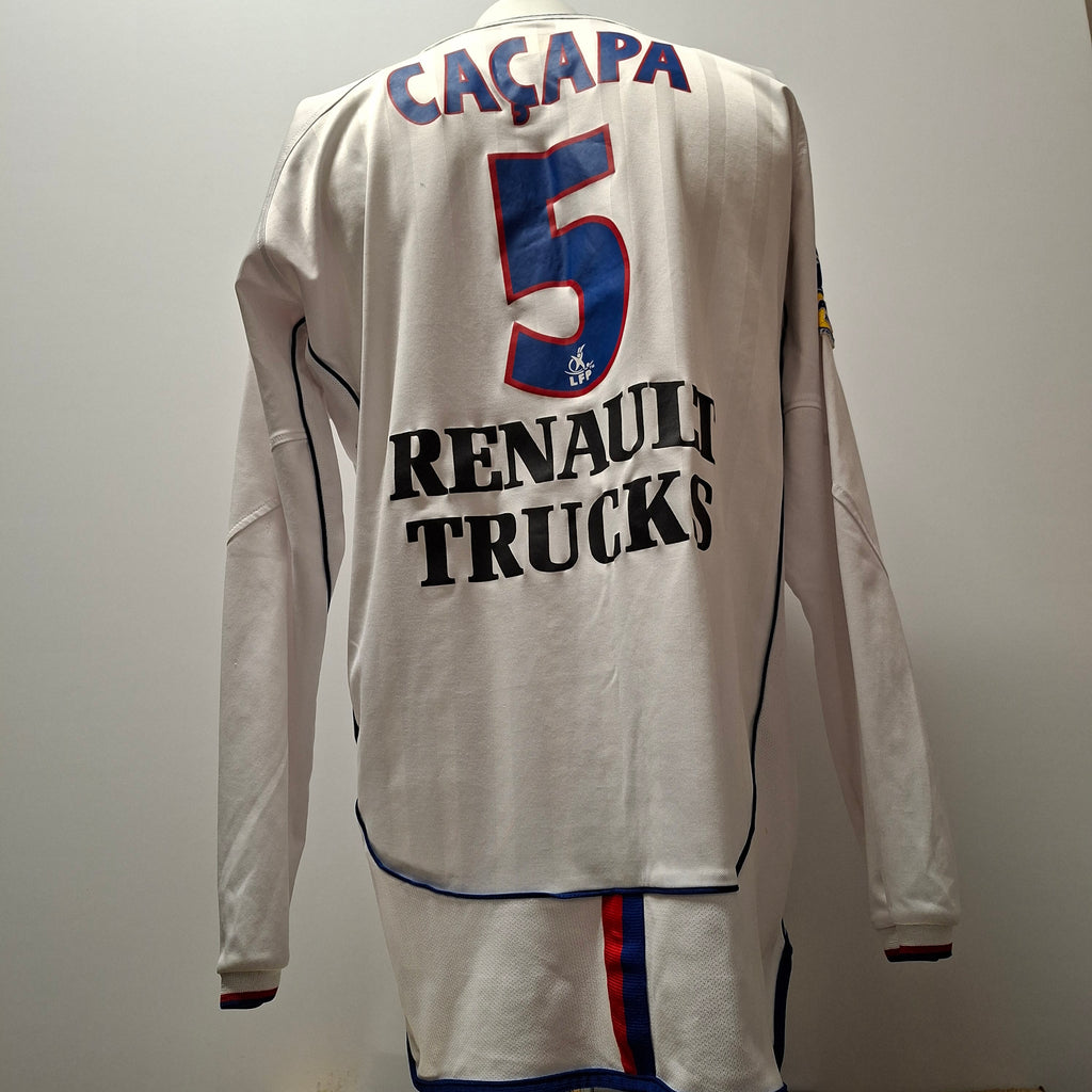 Cláudio Caçapa – Olympique Lyonnais (2002-2003)