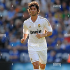 Esteban Granero – Real Madrid (10/18/2011)