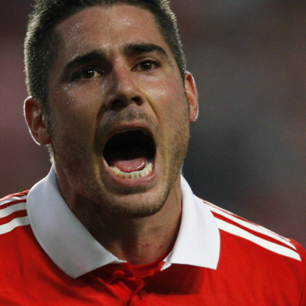 Javi García – Benfica (02/11/2010)