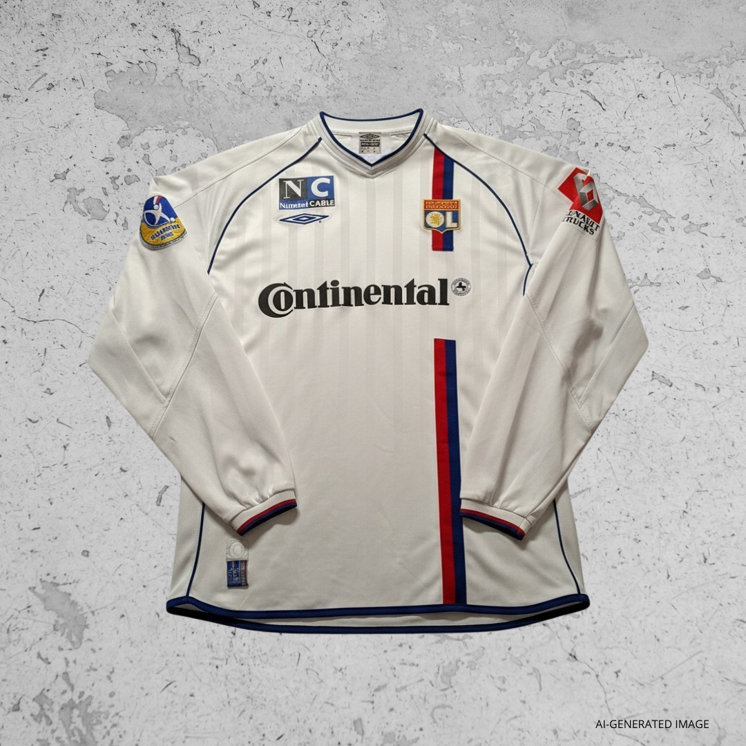 Cláudio Caçapa – Olympique Lyonnais (2002-2003)