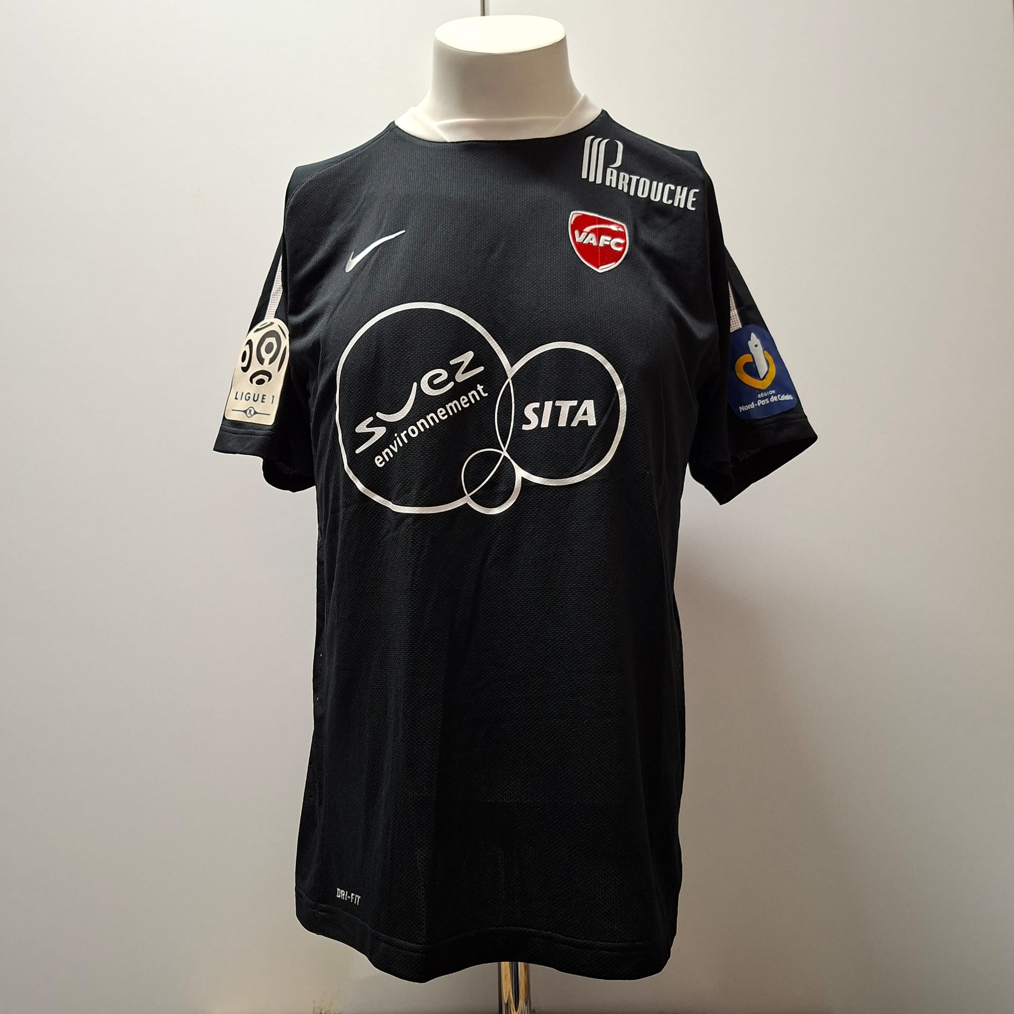 Gaëtan Bong – Valenciennes FC (08/15/2009)