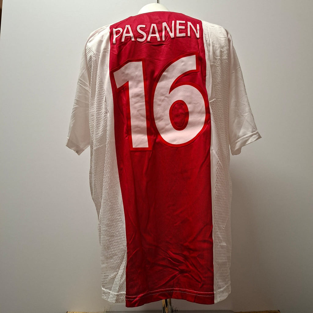 Petri Pasanen – Ajax Amsterdam (10/30/2002)