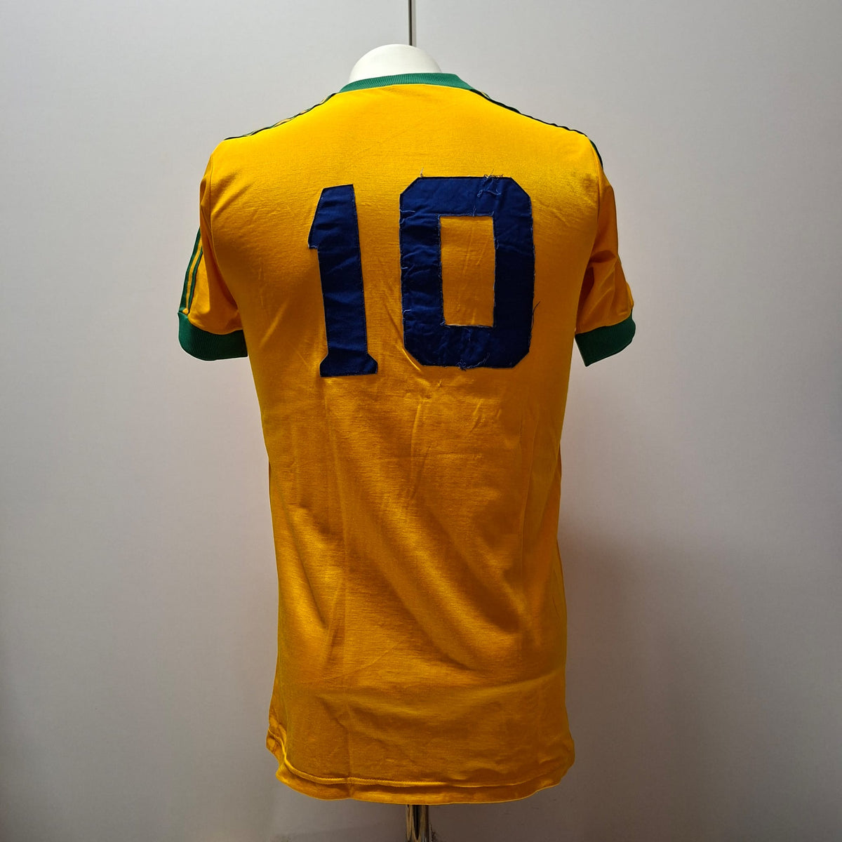 Brésil junior (1979-1980) – dos